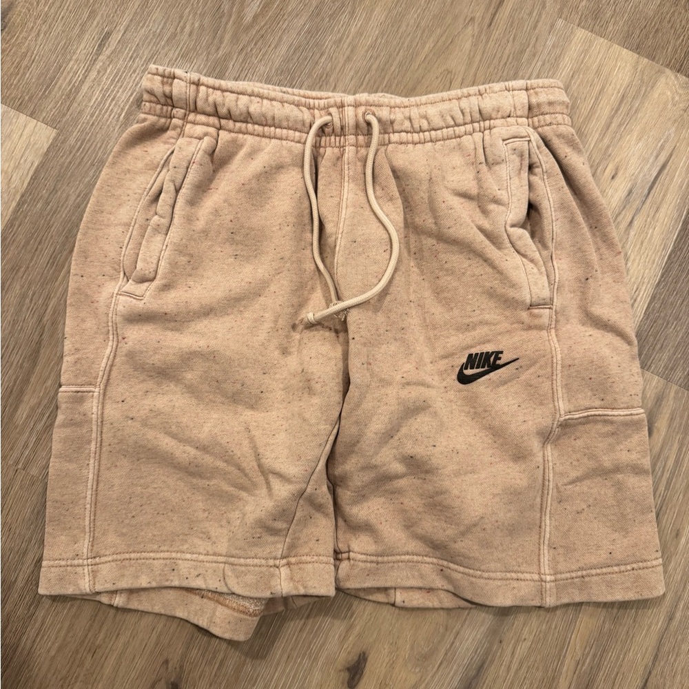 Nike Men's Tan Shorts